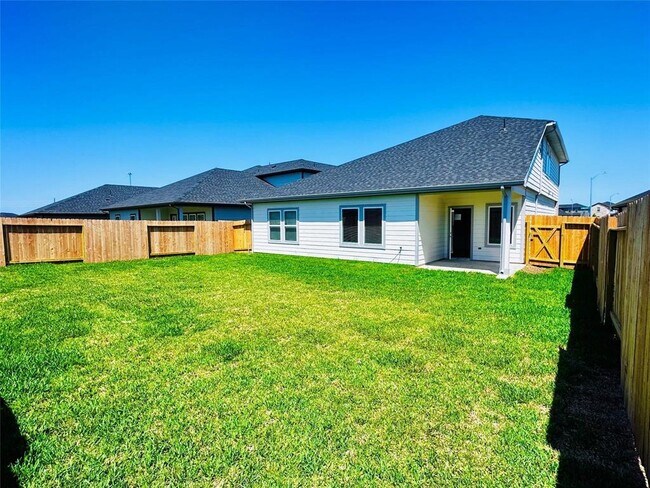 Building Photo - 30703 Castle Cove Dr