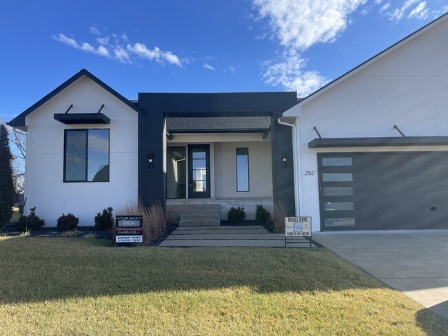 Building Photo - 252 N Ciderbluff St