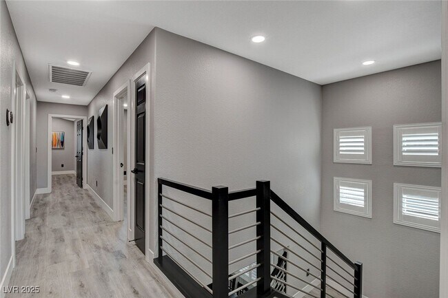 Building Photo - 5938 Creekside Sands Ln