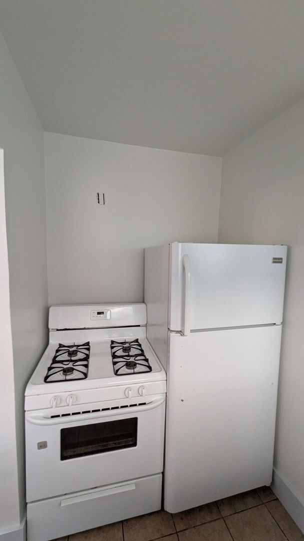 Building Photo - Spacious 1 Bedroom in Long Beach !!!