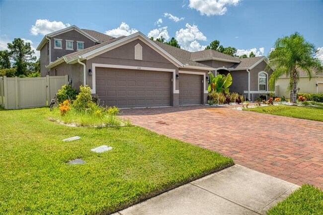 Building Photo - 632 Stonebriar Dr