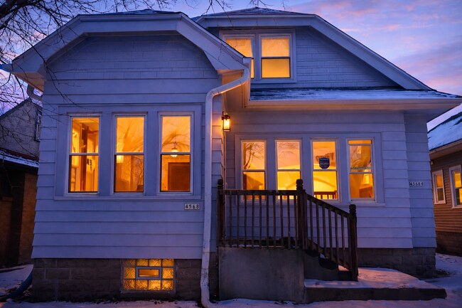 Building Photo - 4568 N 38th St