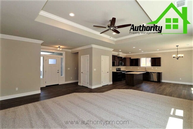Building Photo - 20231 Ballentine Dr