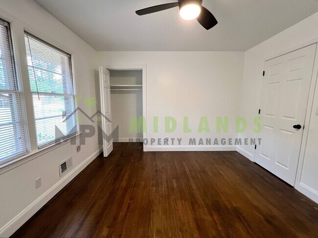 Building Photo - 1545 S Beltline Blvd
