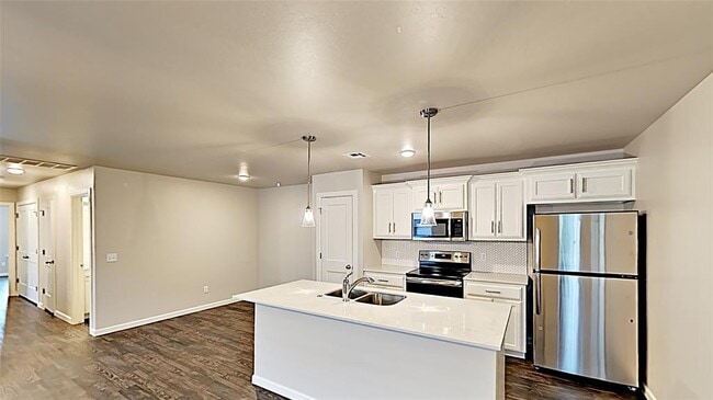 Building Photo - 4920 Avion Ct