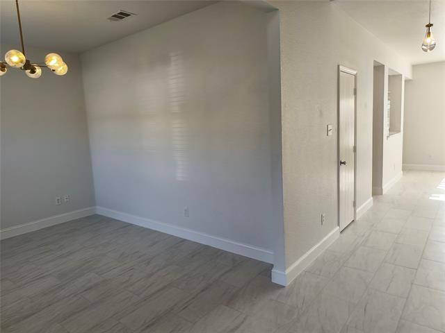 Building Photo - 406 Stanley Falls Dr
