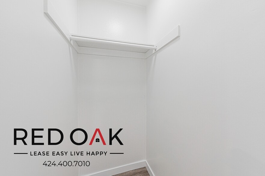 Building Photo - 259 N Euclid Ave