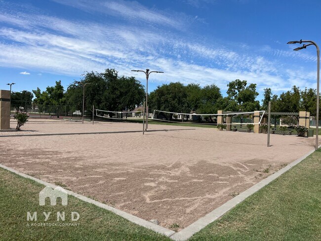 Building Photo - 17217 N Larkspur Ln