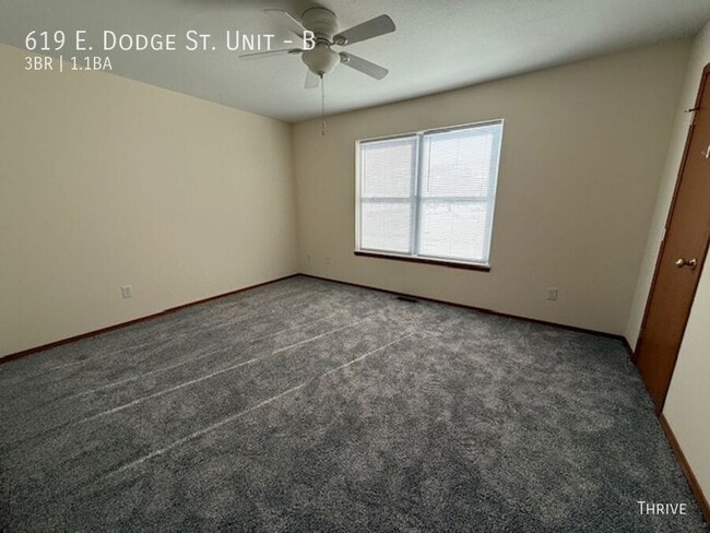 Building Photo - 619 E Dodge St