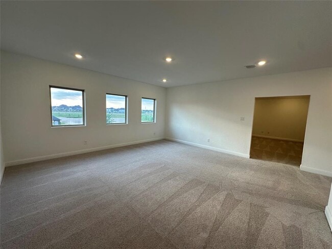 Building Photo - 4802 Avon Ridge Way
