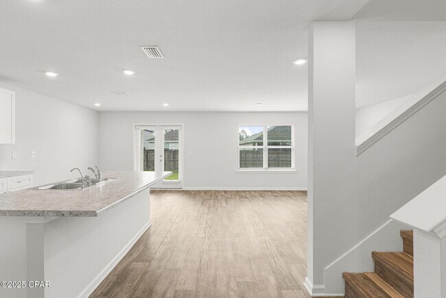 Building Photo - 5832 Viking