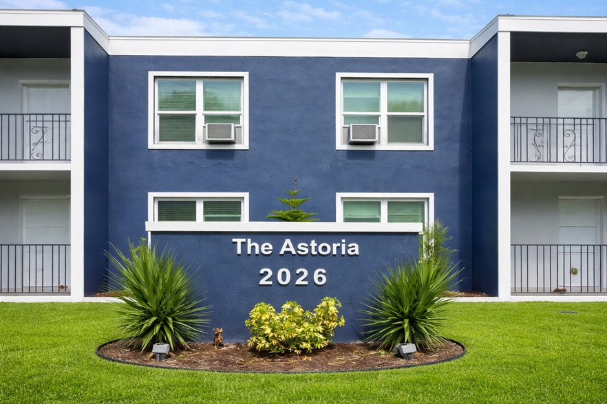 Building Photo - The Astoria - Sabal
