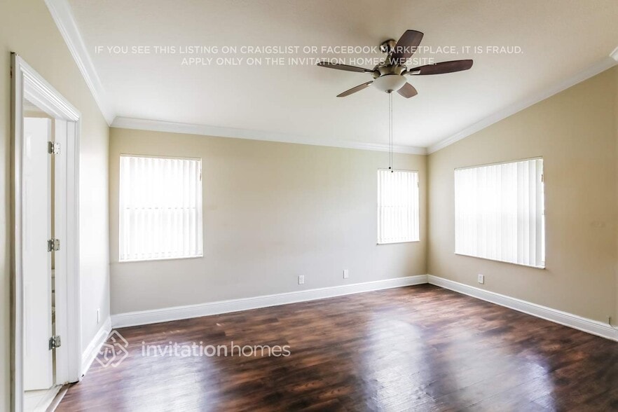 Building Photo - 13081 SW 54th Ct
