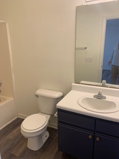 Building Photo - 2 Bed 2 Bath Duplex with Garage in Paladin Place