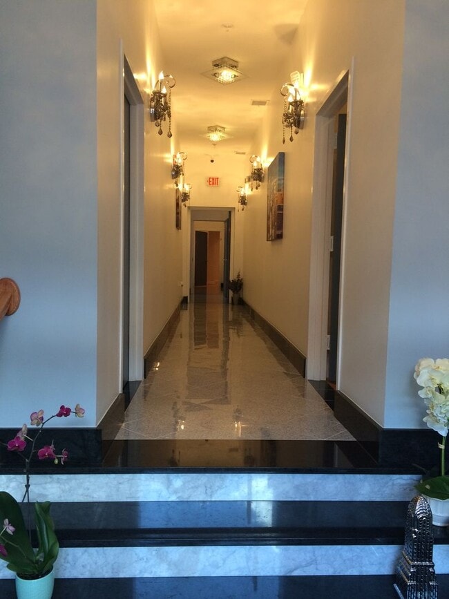 Interior Photo - 1319 Park Rd NW