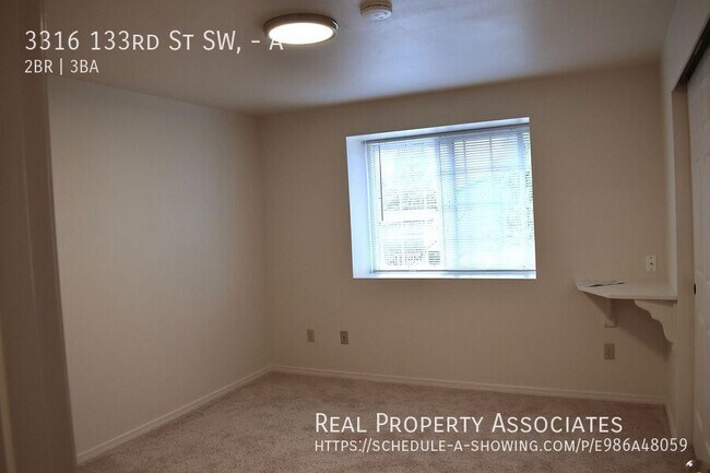 Building Photo - 3316 133rd St SW