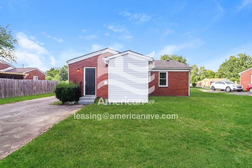 Building Photo - 5602 Locust Way