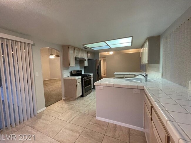 Building Photo - 4817 Crimson Glory Ln