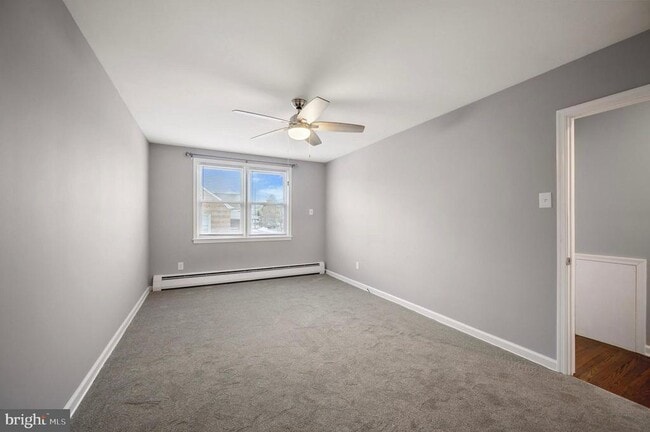 Building Photo - 7947 Ferndale St