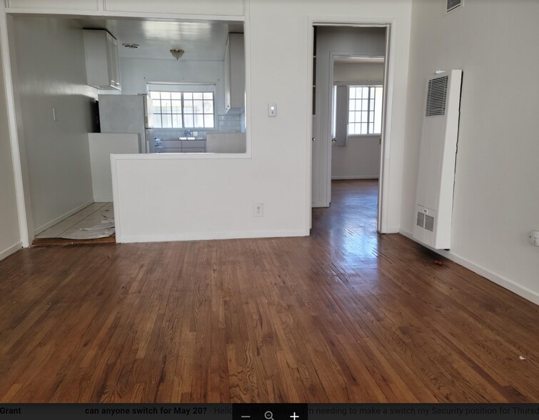 Living room - 1536 S Orange Grove Ave