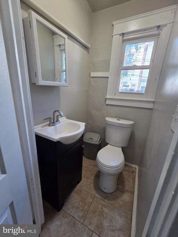 Building Photo - 2709 Jefferson St