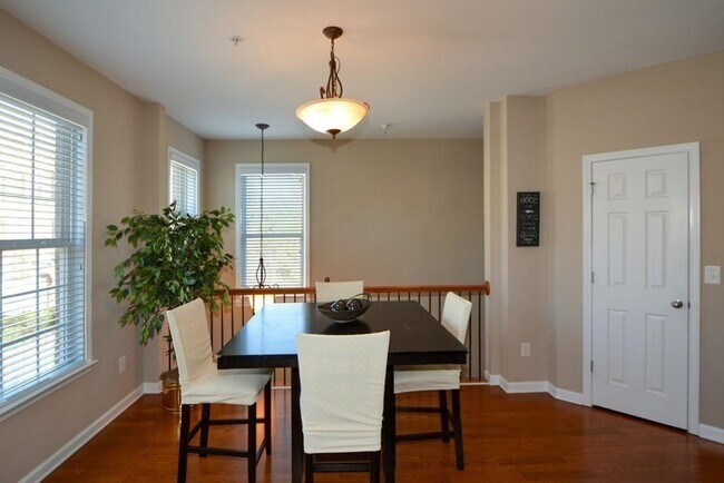 Building Photo - 6135 Indian Wood Cir
