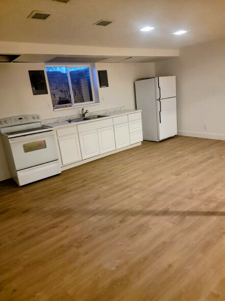Building Photo - 3954 W 8350 S