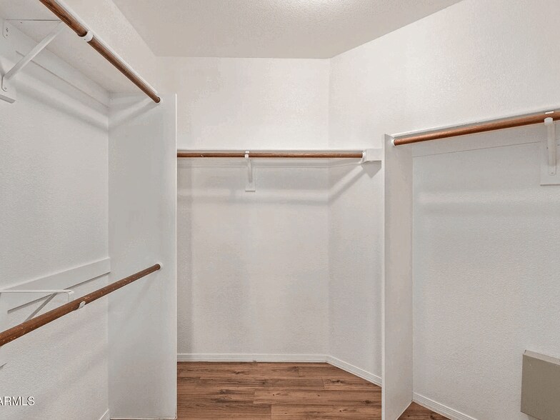 Building Photo - 3848 N 3rd Ave