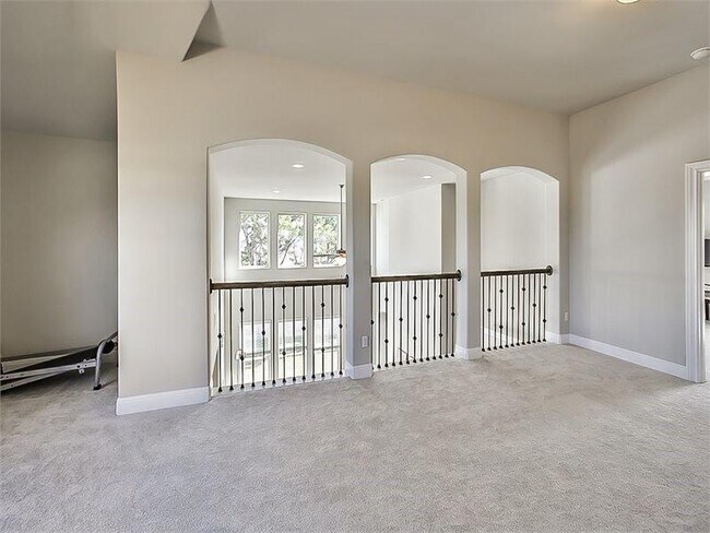 Building Photo - 15601 Cabrillo Way
