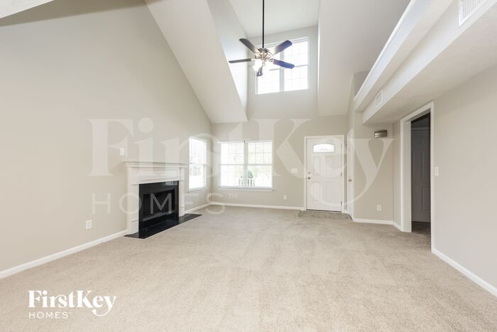 Building Photo - 102 Mary Joe Martin Dr