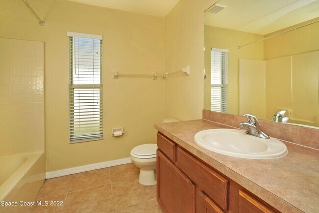 Building Photo - 1541 Wekiva Dr