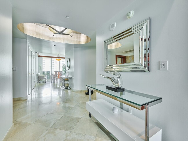 Building Photo - 3720 S Ocean Blvd