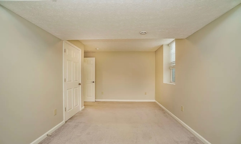 Building Photo - 1496 Meadowlark Ln