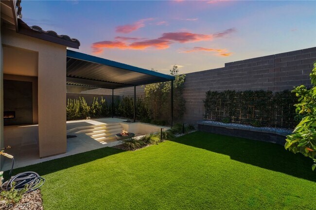 Building Photo - 10149 Zeta Tucana St