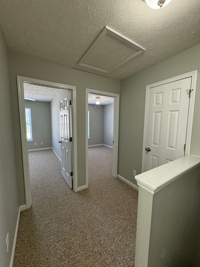 Building Photo - 3883-3887 Ledyard