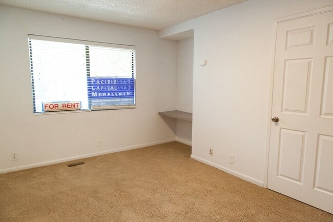 Building Photo - Great location, 2 Bedroom Condo