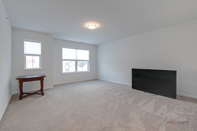 Building Photo - 2490 Olivia Ct