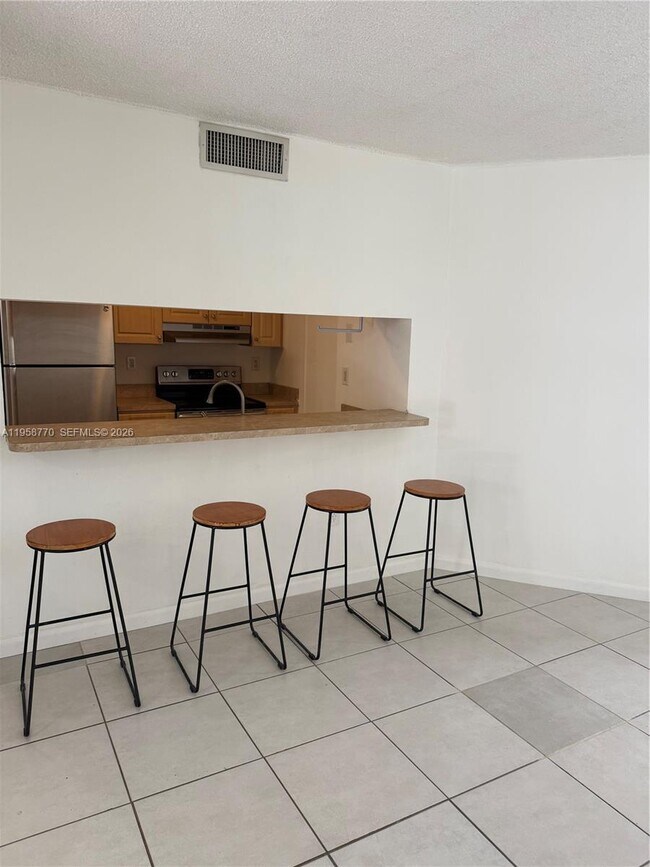 Building Photo - 8205 SW 152nd Ave