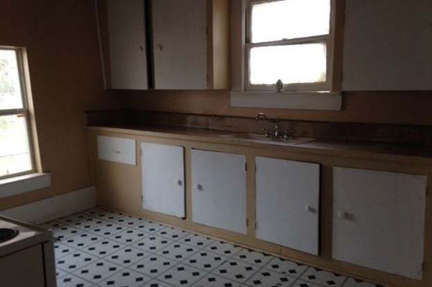 Building Photo - 1113 Rivas St