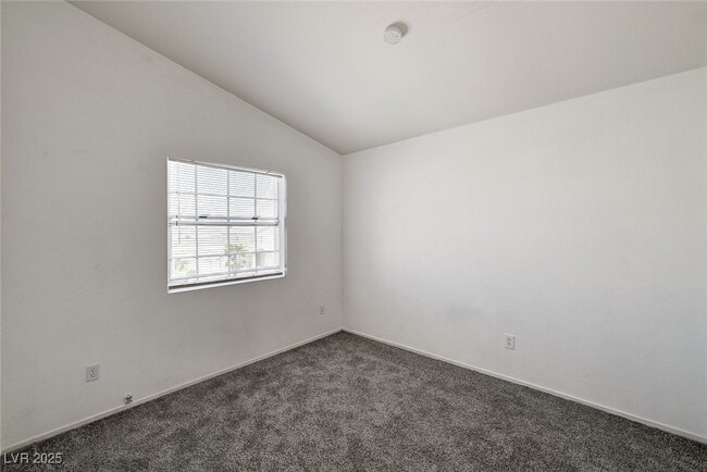 Building Photo - 8213 Mt Brodie Cir