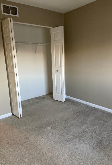 Building Photo - 1545 Brompton Ln