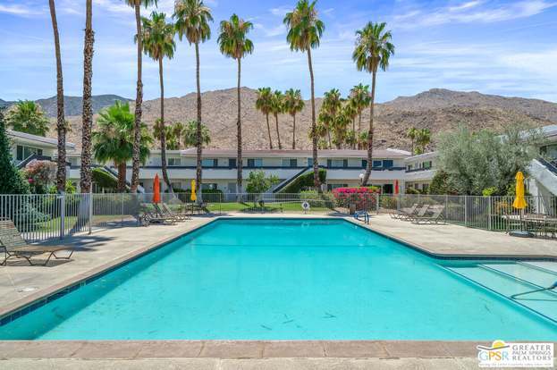 Building Photo - 1900 S Palm Canyon Dr