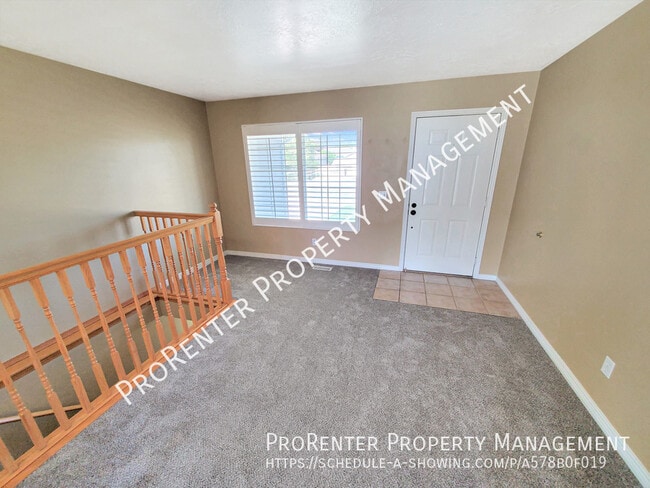 Building Photo - 1488 Earl Cir