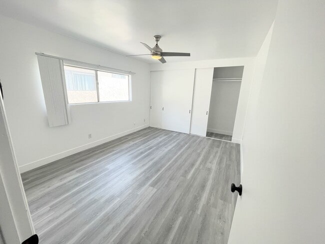 Building Photo - 1bd/1ba, Gorgeous, private unit with balcony, with parking in Sherman Oaks!