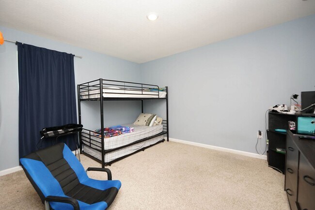 Building Photo - 904 Merganser Way