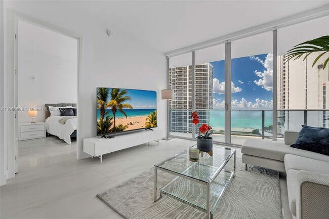 Building Photo - 17550 Collins Ave