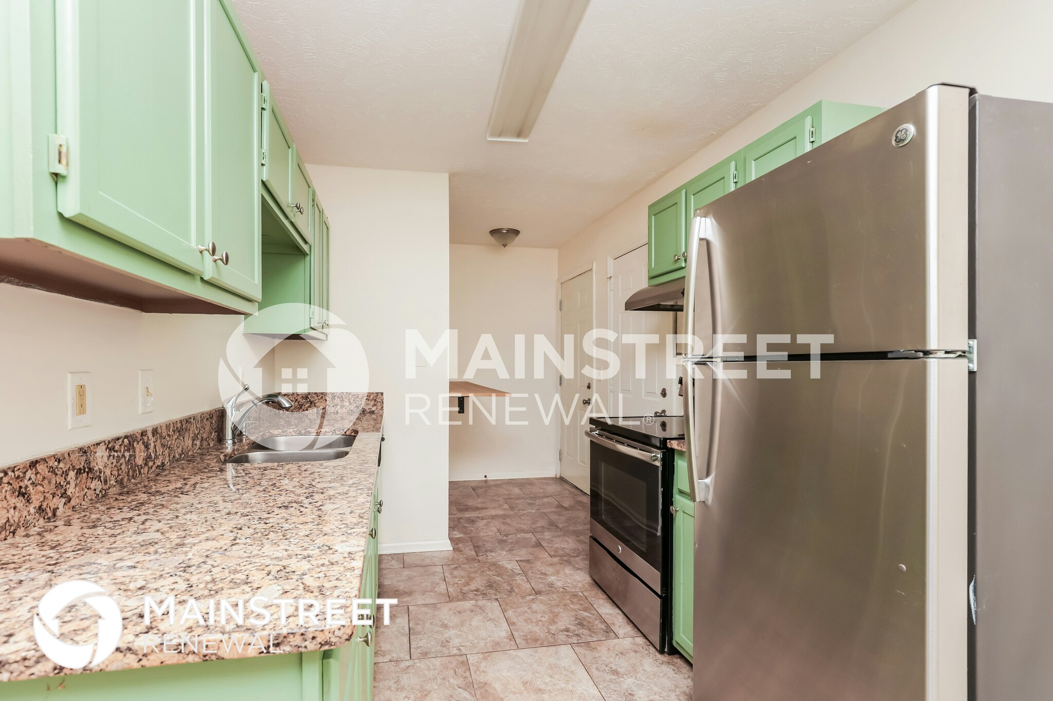 Building Photo - 4073 Calumet Dr