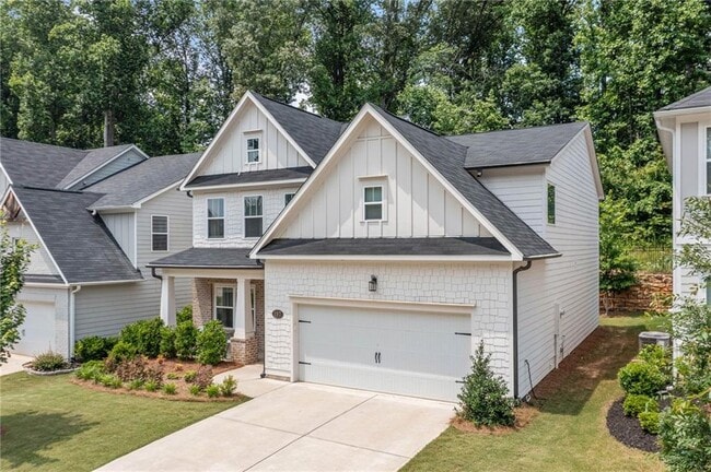 Building Photo - 157 Crest Brooke Dr
