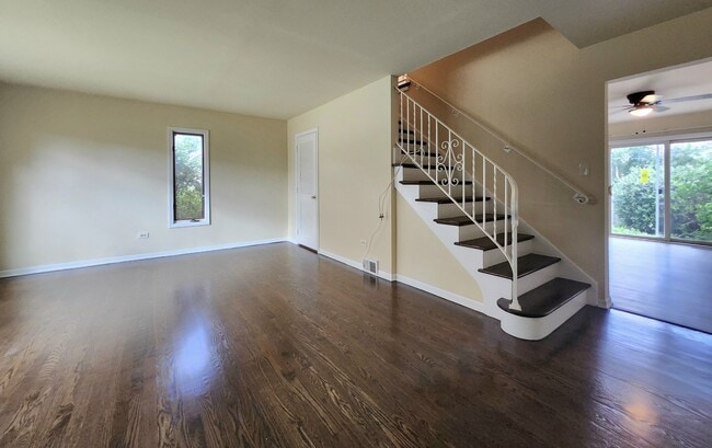Building Photo - 818 Concord Ln