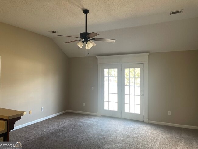 Building Photo - 140 Auburn Cir